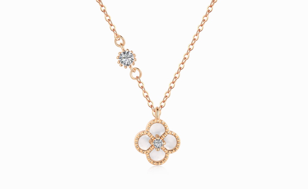 Rose Gold Clover Necklace